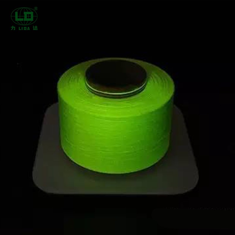 Intambo Yokucushwa Okuphakeme Yokushwabana Okuphansi Ebusuku I-Glare Polyester Filament Yarn